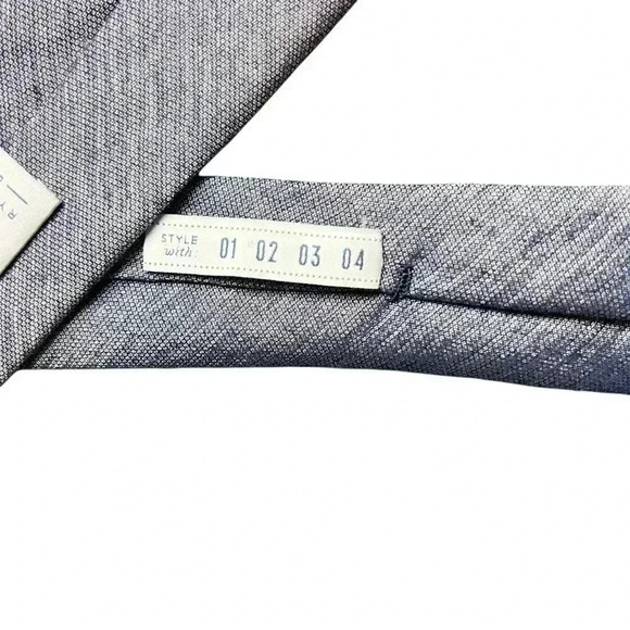 Ryan Seacrest Distinction Blue Duo Chrome Silk Mens Tie - Picture 8 of 10